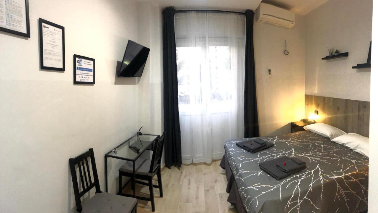 Avec Moi Roma Bed & Breakfast Exterior foto